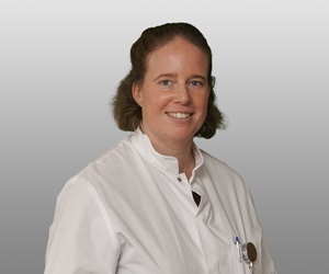 Annette Vernooij-van Langen